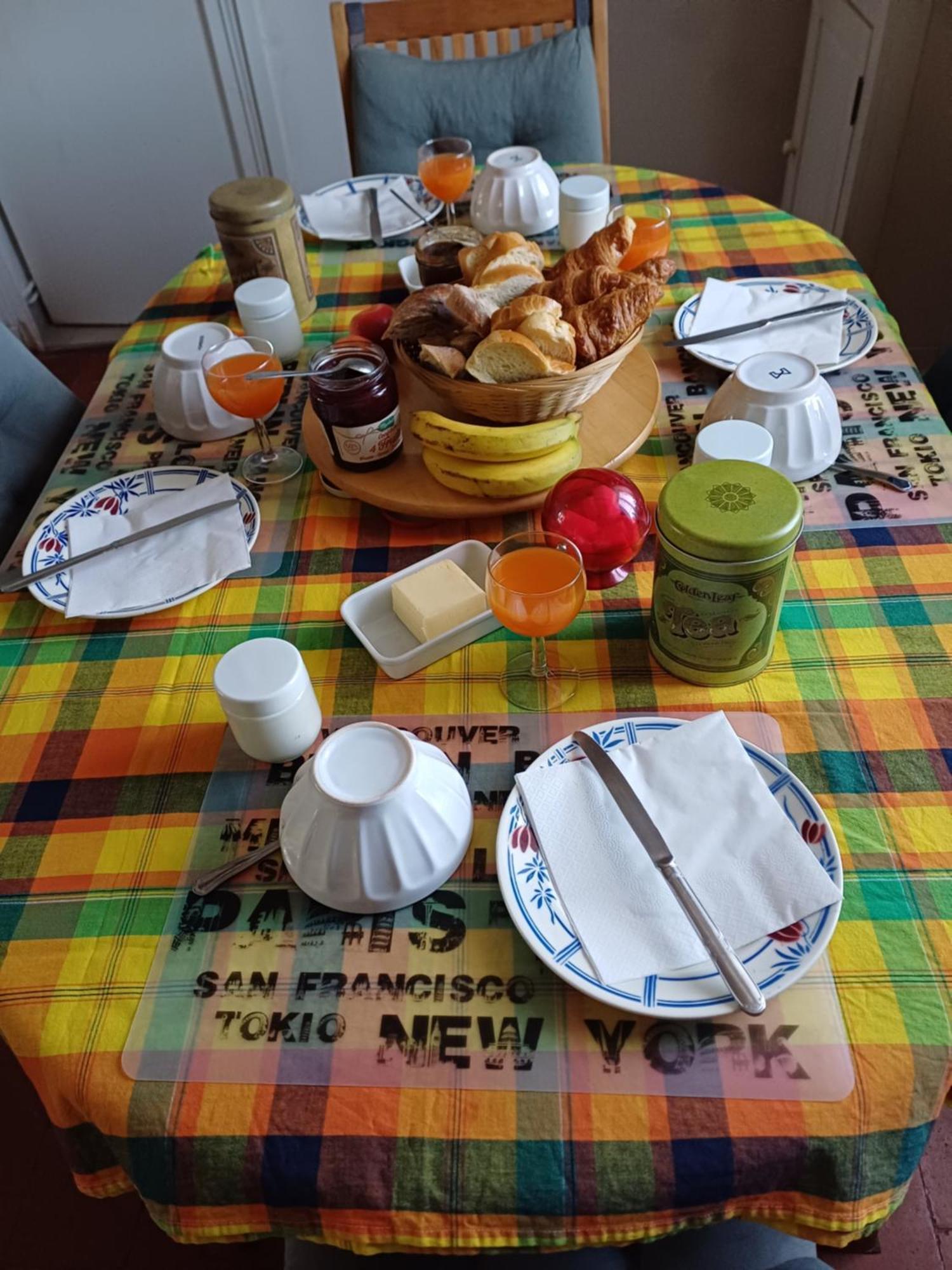 Aline Et Dim Bed and Breakfast Mereville  Buitenkant foto
